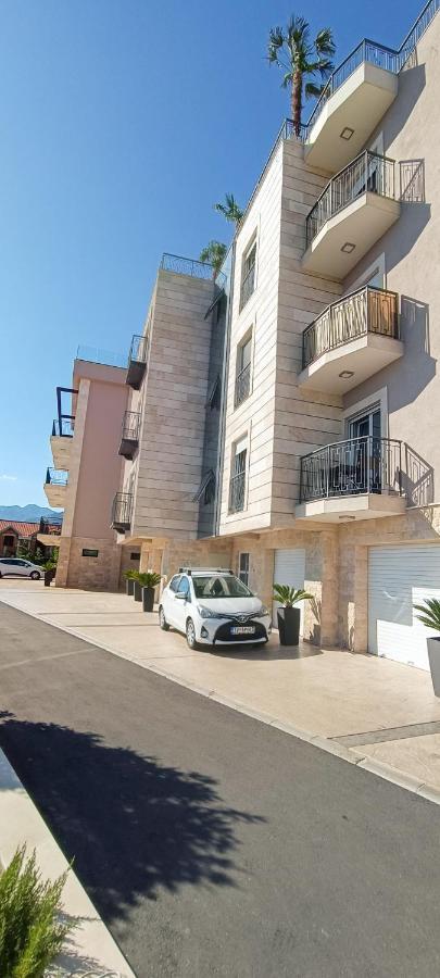Eden apartments Tivat Exterior foto