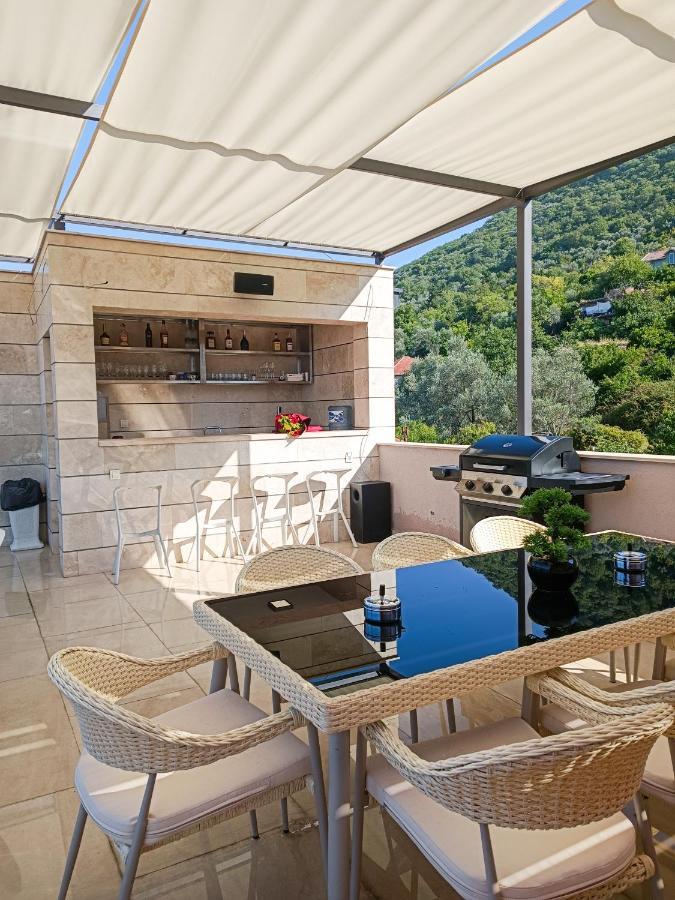 Eden apartments Tivat Exterior foto