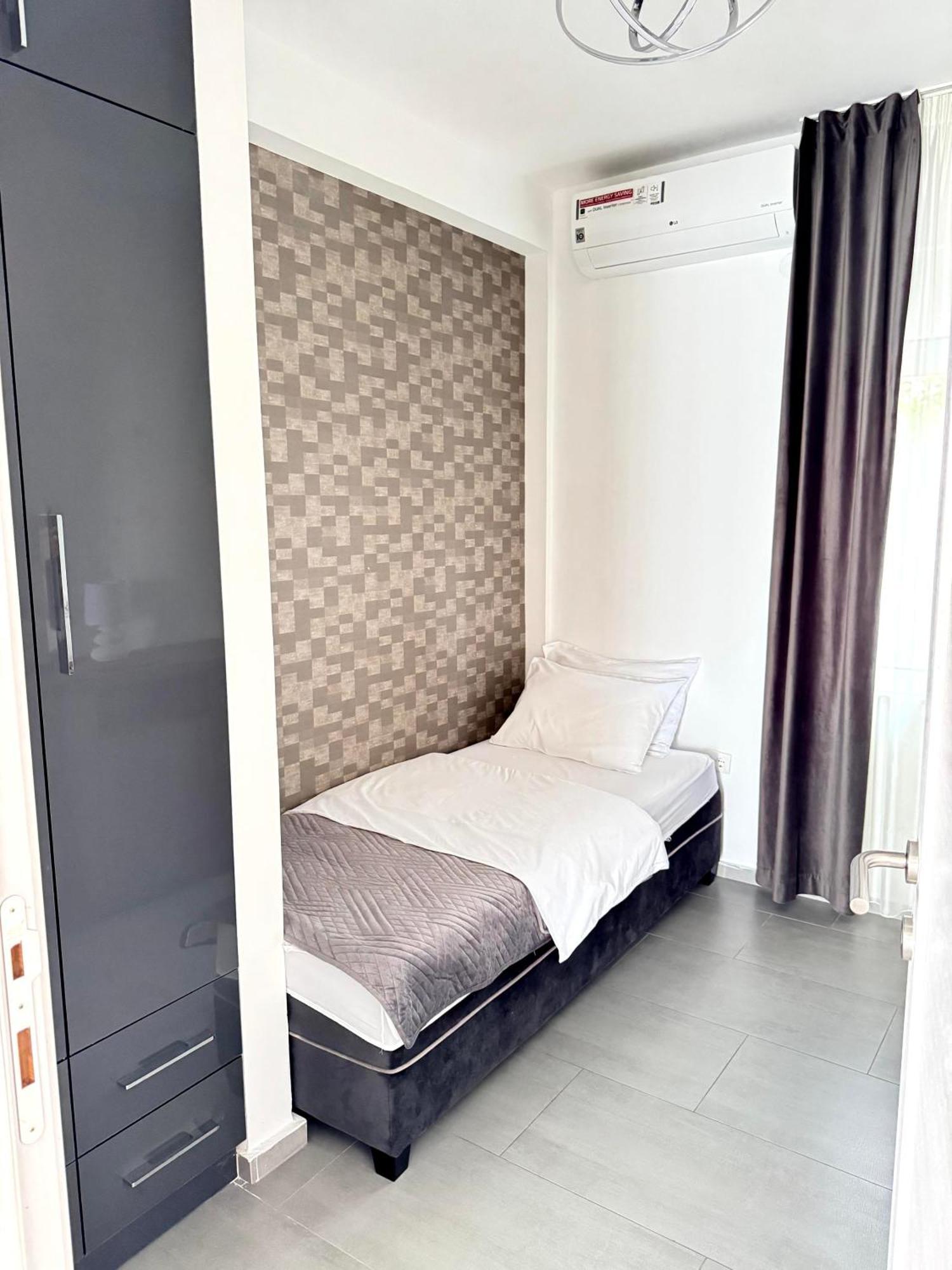 Eden apartments Tivat Exterior foto
